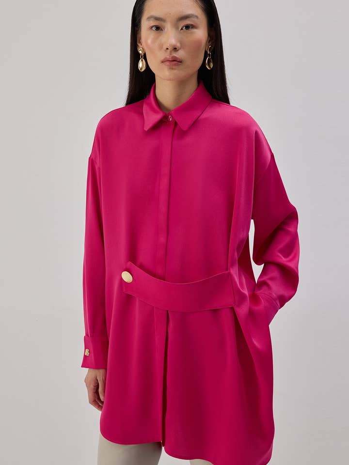 CAMICIA IN RASO A BANDE OVERSIZE per la vendita all'ingrosso da parte di Touché Privé