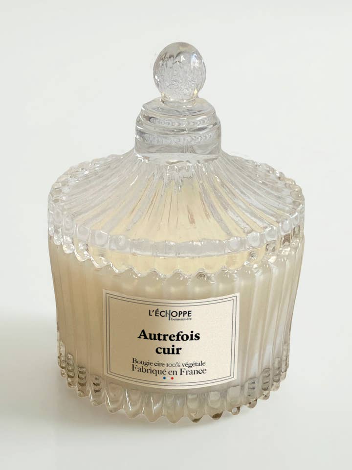 Cirque Bonbonnière Scented Candle - Olfactory journey for wholesale by L'Échoppe Buissonnière