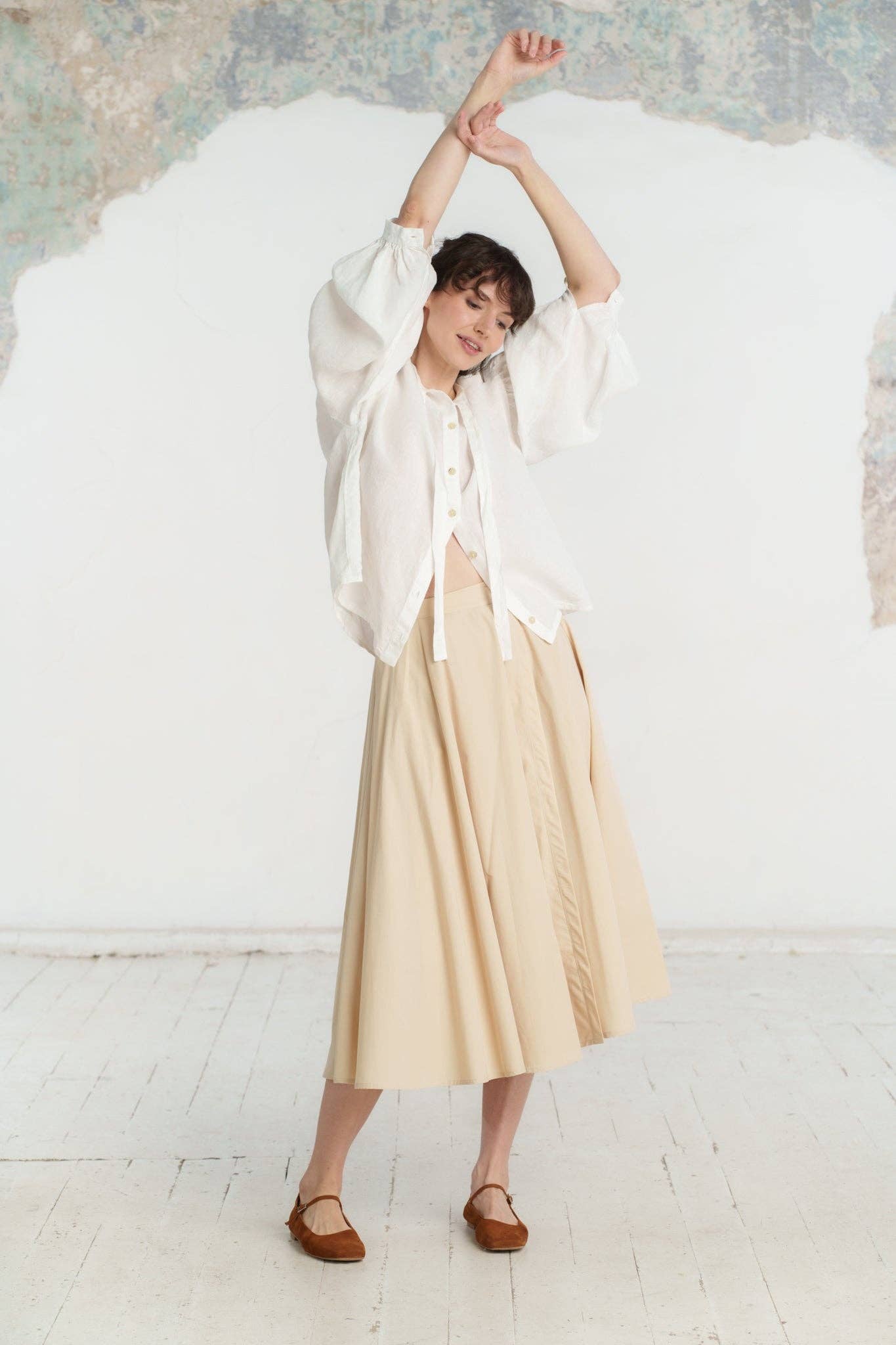 Beige Jupe jupon, portefeuille en vente sur Faire0