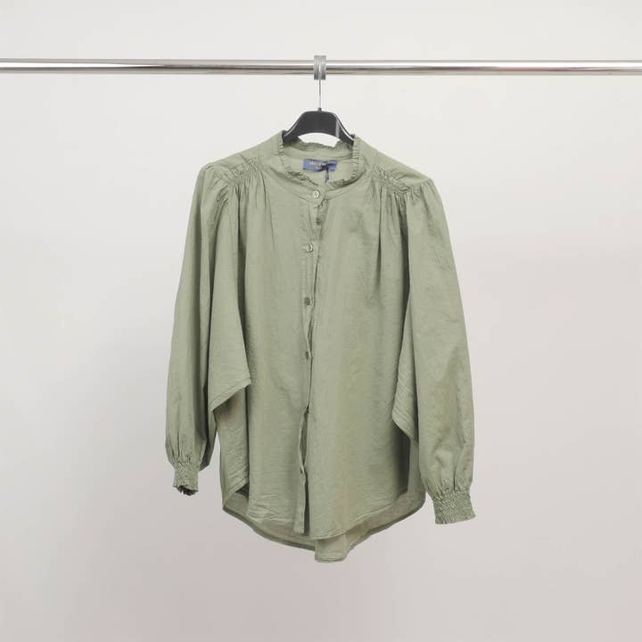 Cecile Wang - Wholesale Button Down Shirt - Women's - Loose shirt with gathered collar in cotton TDM60822