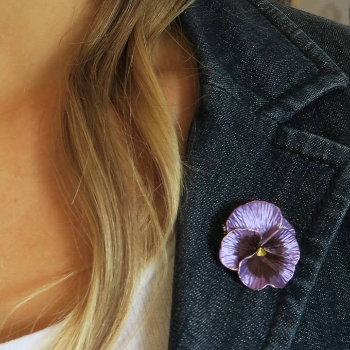 Alexander Thurlow & Co Ltd - Wholesale Brooch - Pansy Purple Flower Brooch3