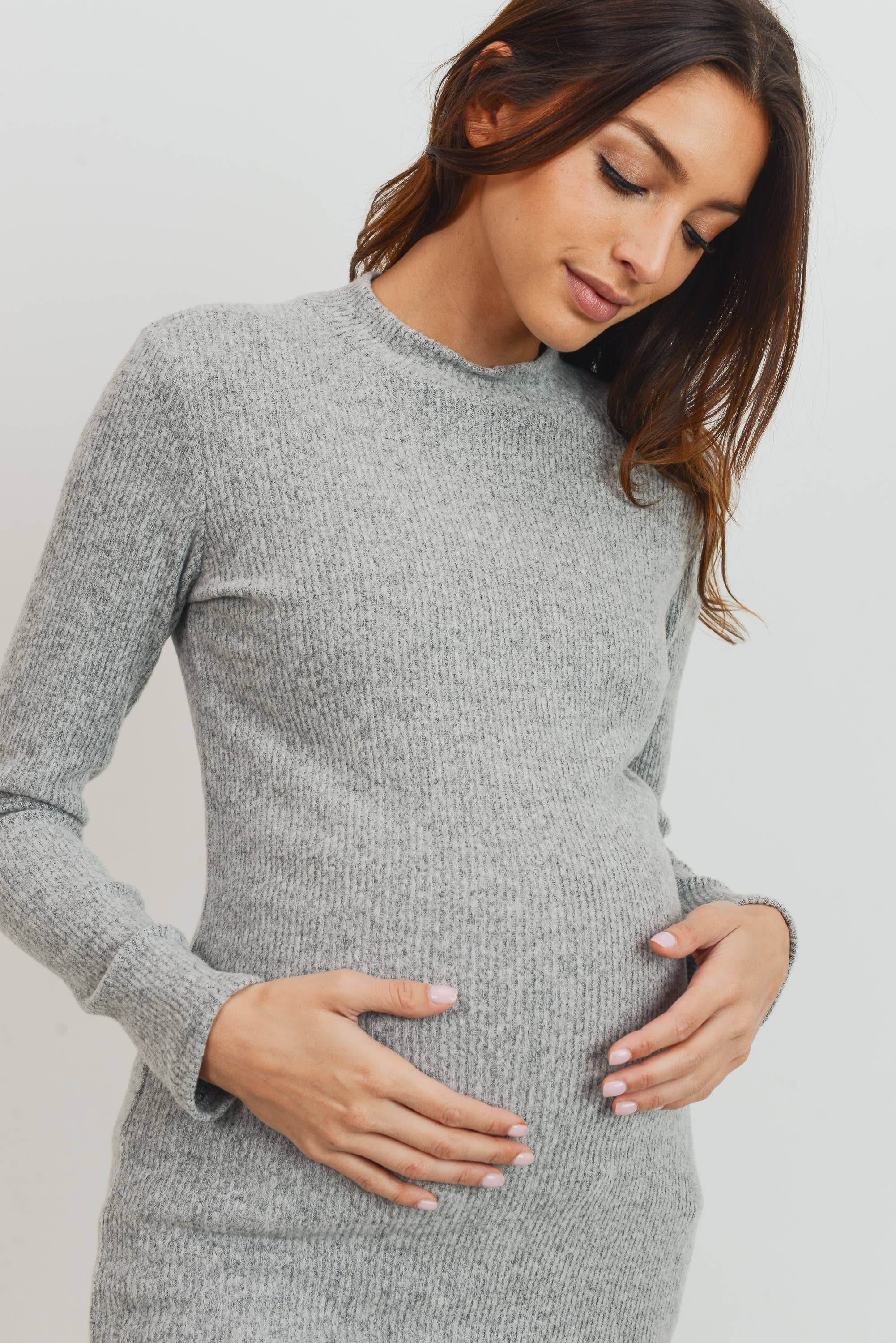 Hello Miz - Vente Haut - Top côtelé de maternité à col montant et manches longues21