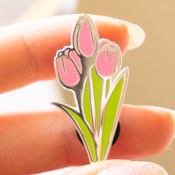 Épinglette en émail dur de tulipes, épingle de plante, épingle en émail pour la vente par Creative Goodie