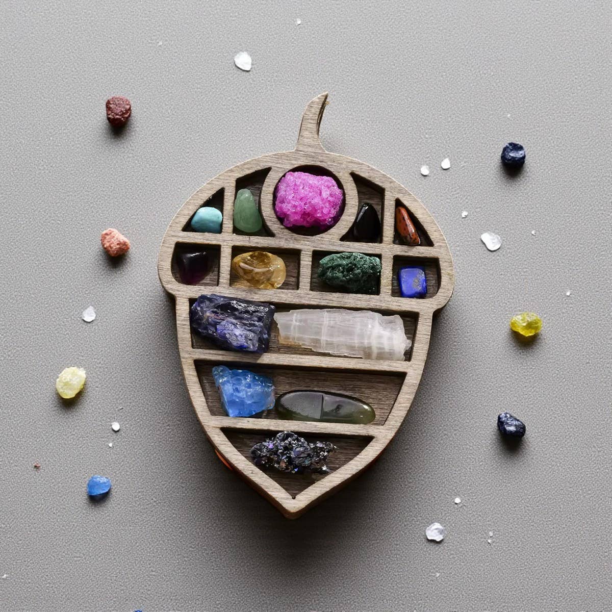 Crystolver (We Cover All Import Fees) – Engroshandel Spirituelle sten og krystaller – Trægitter med naturlige sten2