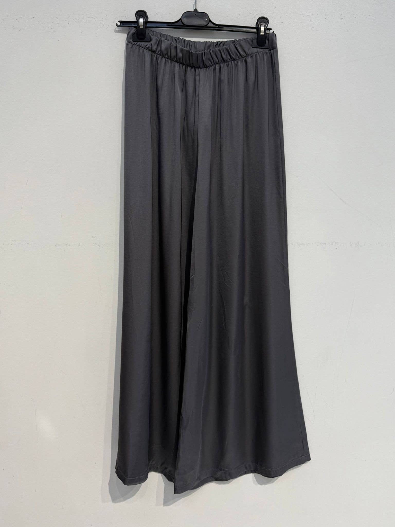 NOELINE - Wholesale Pants - Women's - Satin trousers 25774