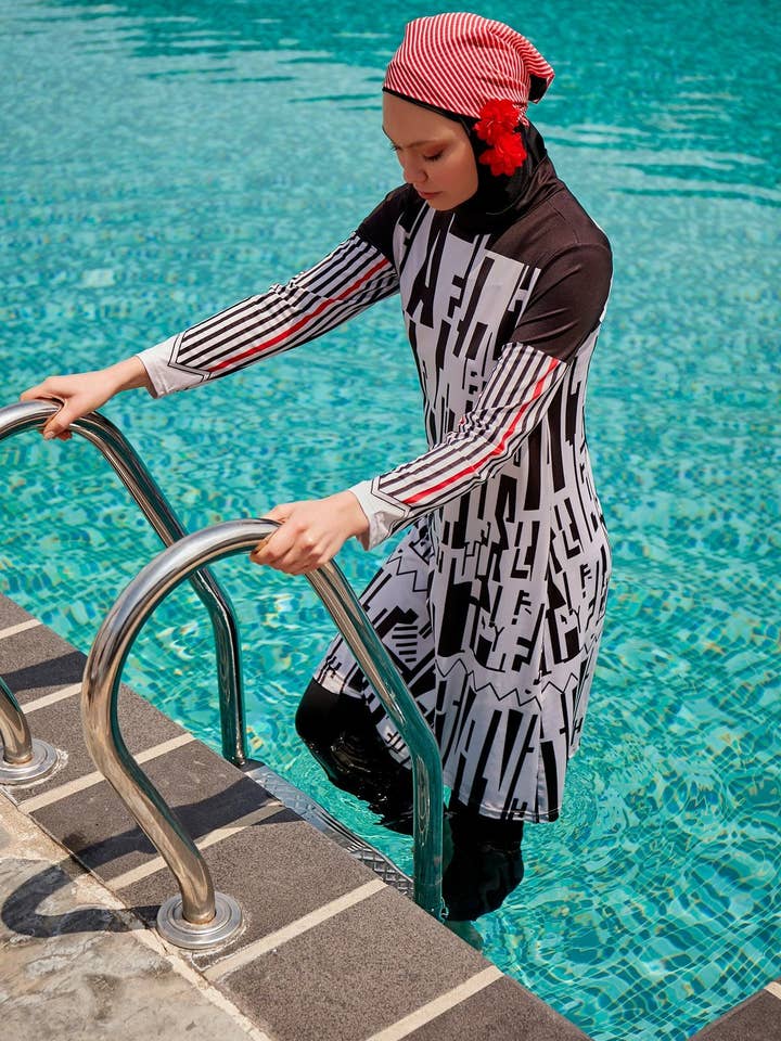 Marina Swimwear - Wholesale One Piece Swimsuit - Women's - Lycra Black Burkini Modest Swimwear M23021