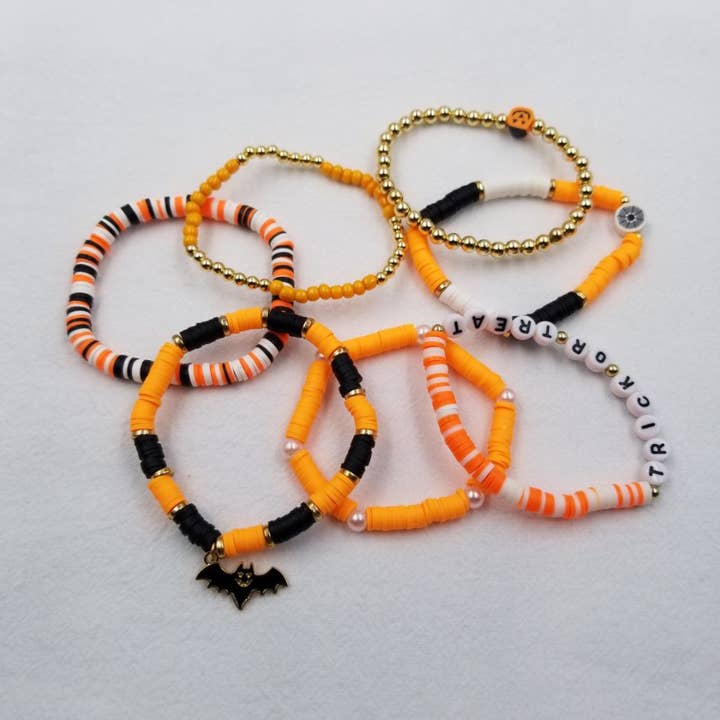 ENA Jewelry - Wholesale Jewelry Set - TRICK OR TREAT Bat Charm Heishi Bracelet1