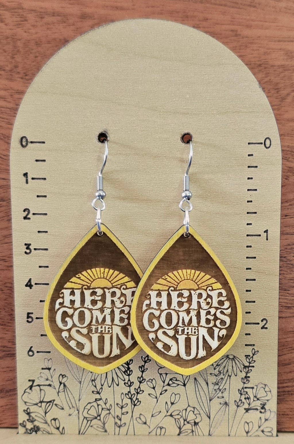 Silver Birch Designs Jewelry - Wholesale Dangle Earrings - Retro Sunny Earrings