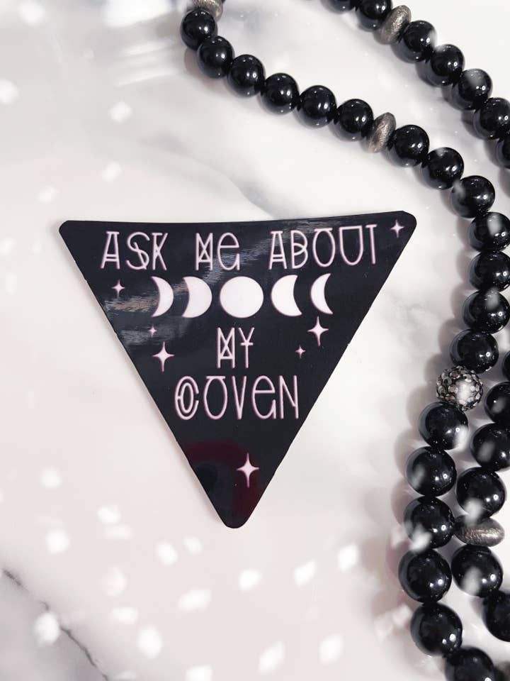 Coven Witch Sticker for engroshandel hos Desaray Designs