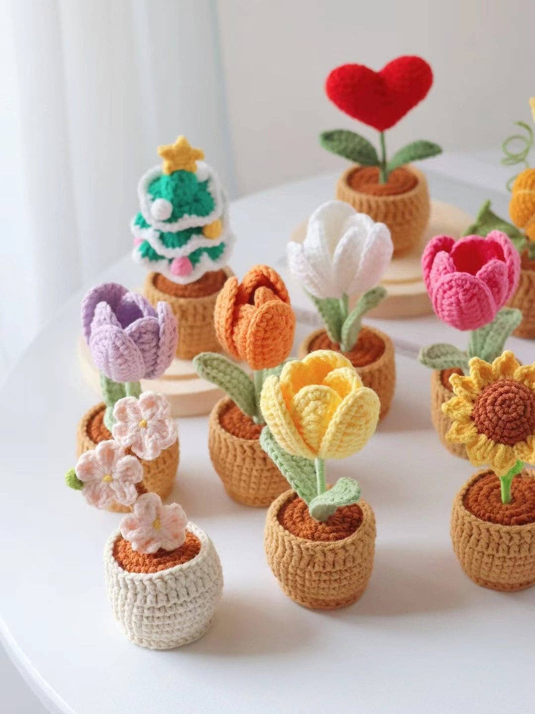 Anh2 LTD - Wholesale Decorative Tabletop Object - Crochet Flower Plant Pot, Office Desk Decor, Home Decoration7
