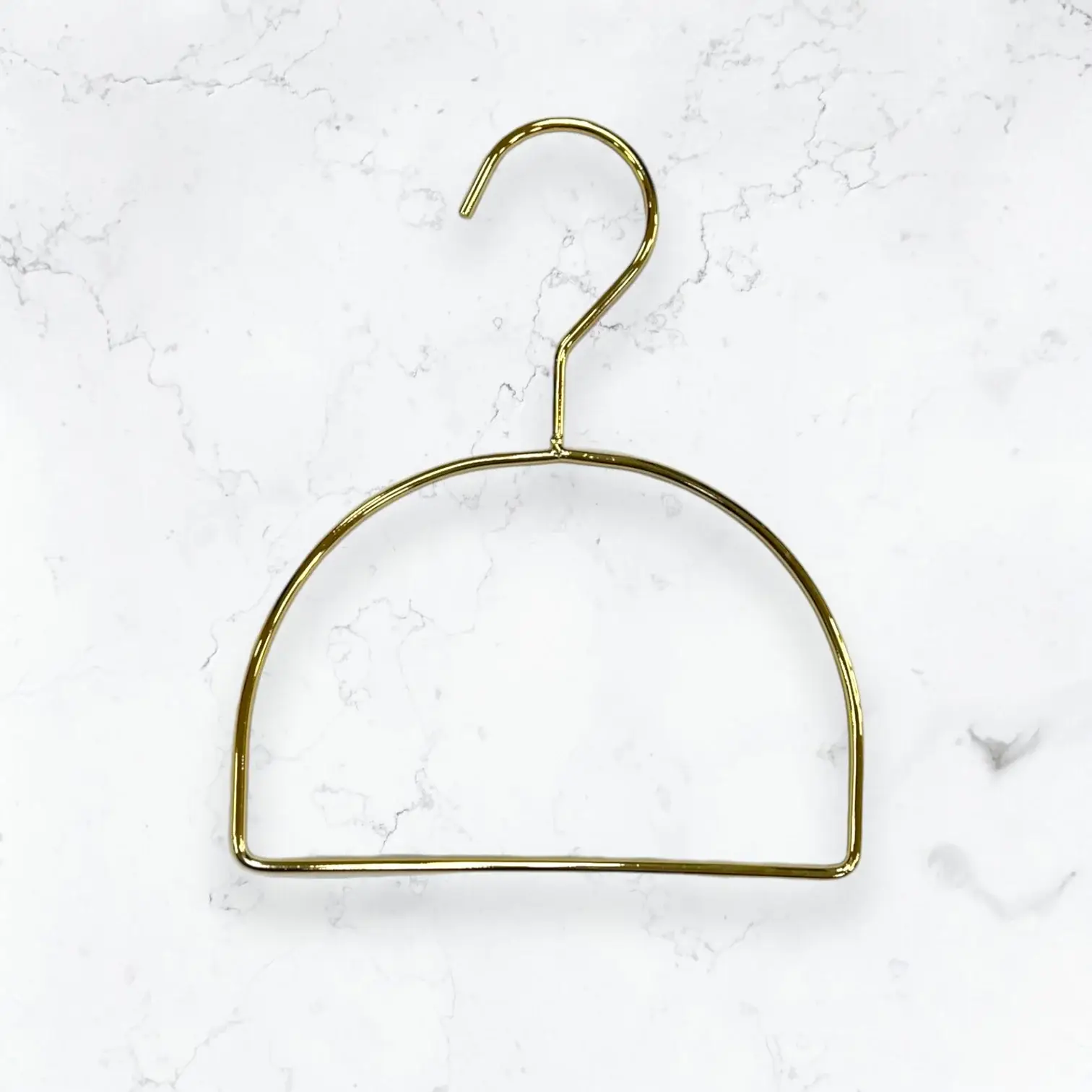 London Scarves – wholesale Clothes hangers – Golden scarf hanger with hook1