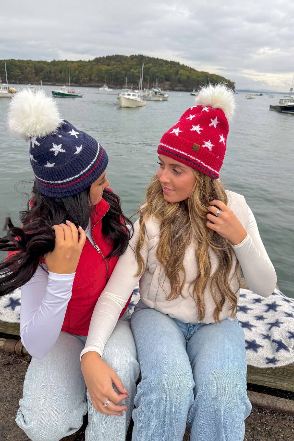 MiMi Wholesale - Wholesale Beanie - Women's - HTC0120 All Over Star and Stripe Cuff Pom Beanie0