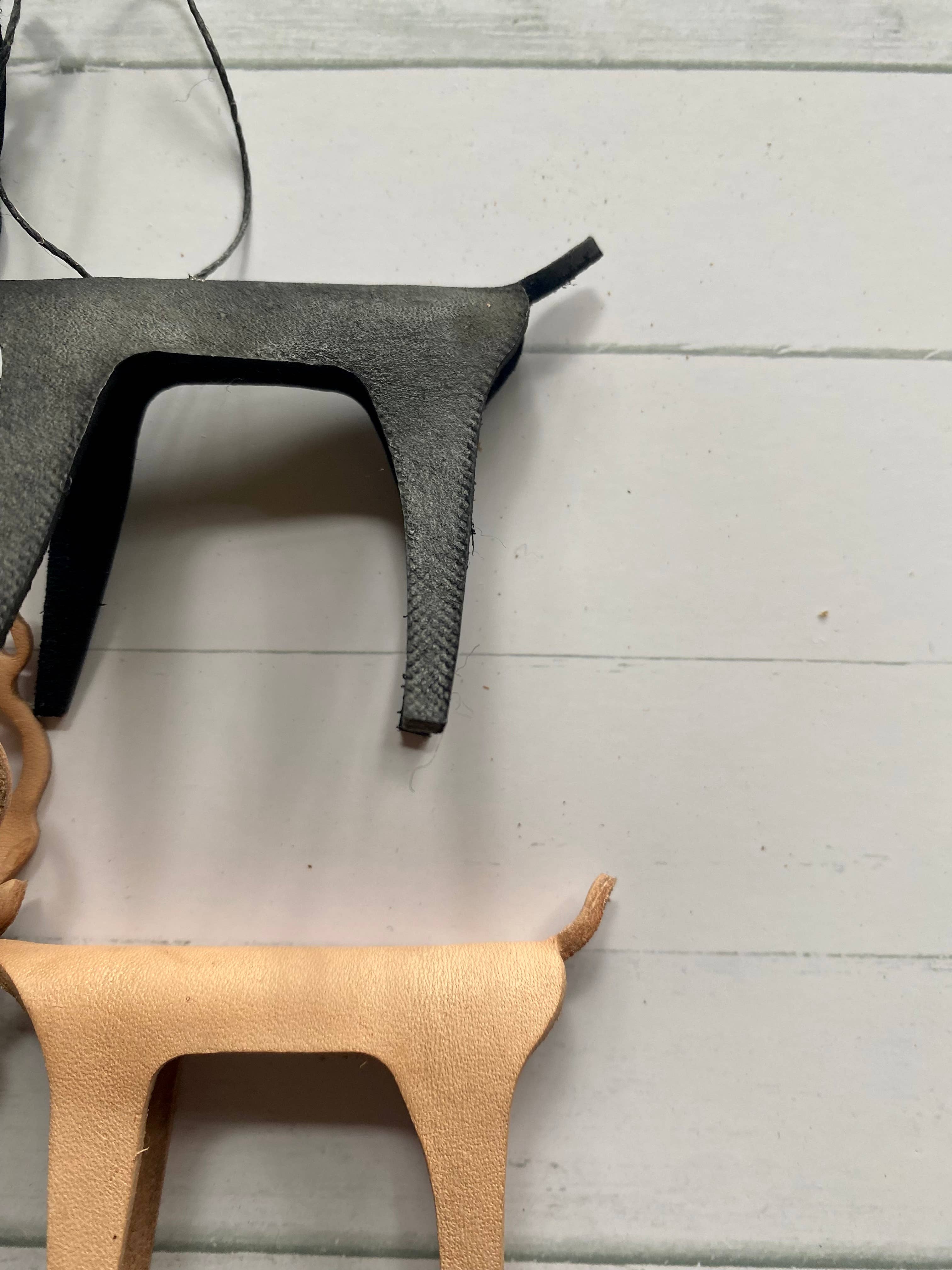 The Merchant Studio – wholesale Ornament – Reindeer Ornament / decor24