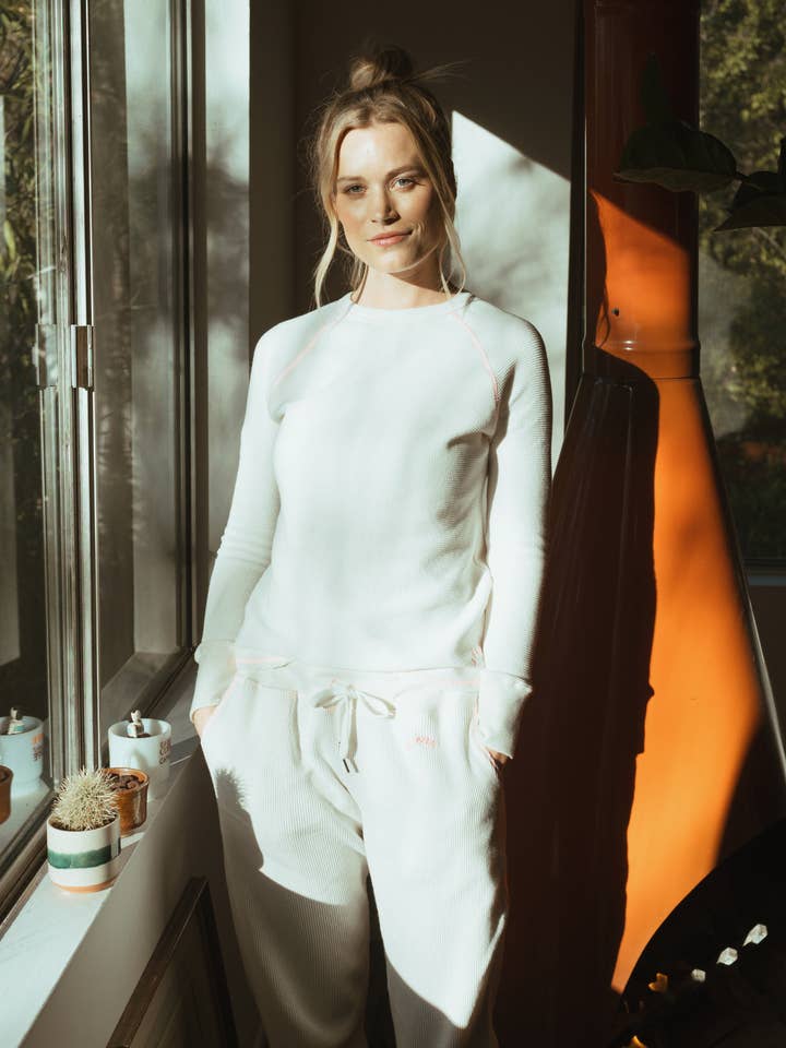 J. Marin Co. - Wholesale Knit top – Women's - The Chalet Thermal Top - Black2