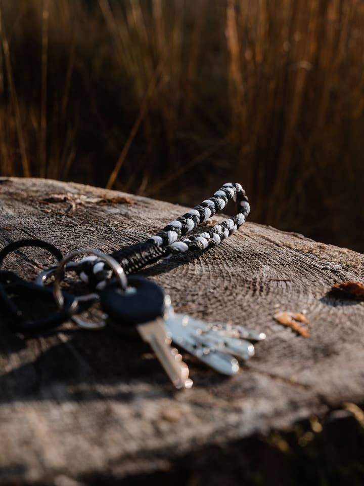 Sleutelhanger met bijgevoegde „Tokyo” voor wholesale door Attached