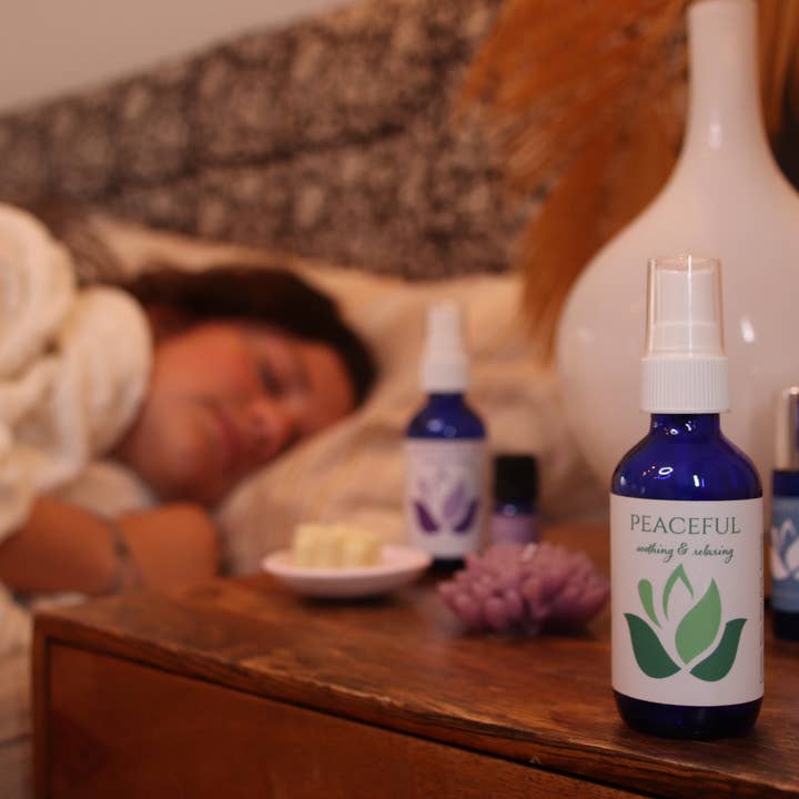 B. Divine Aromatherapy – wholesale Rums- och linnespray – Fridfullt, avkopplande rum & kuddspray | Sleep Mist