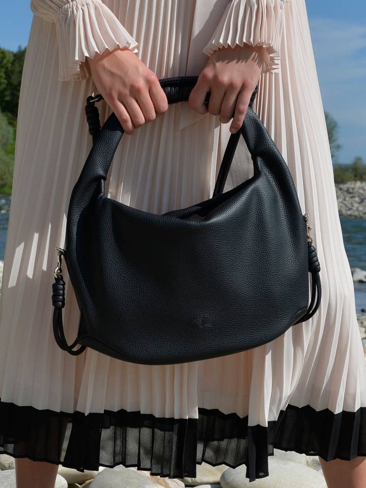 Hanna Crossbody Handbag made from recycled vegan material in black for wholesale by Ellefaire