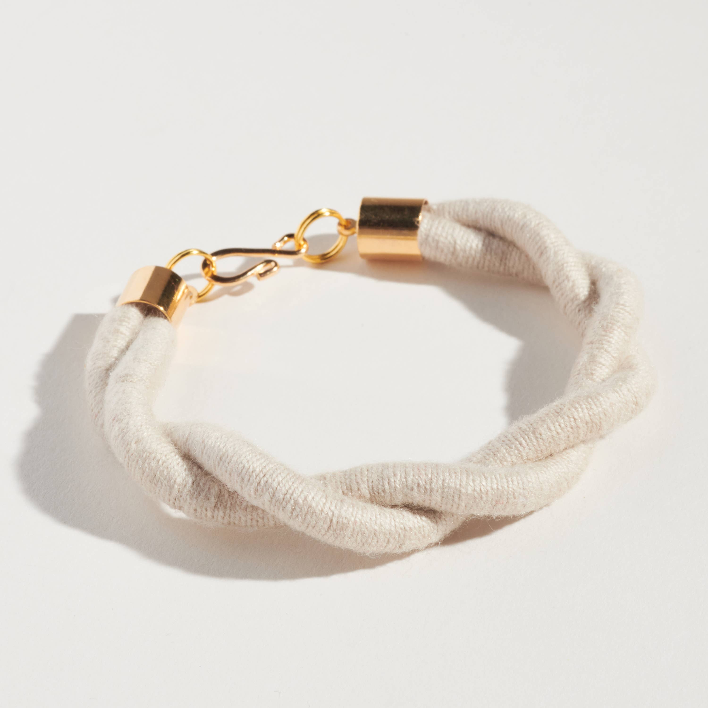 SASHA – Großhandel Gewebtes/geflochtenes Armband – Twist-Armband mit Fiber-Ummanteltem Nylonband3