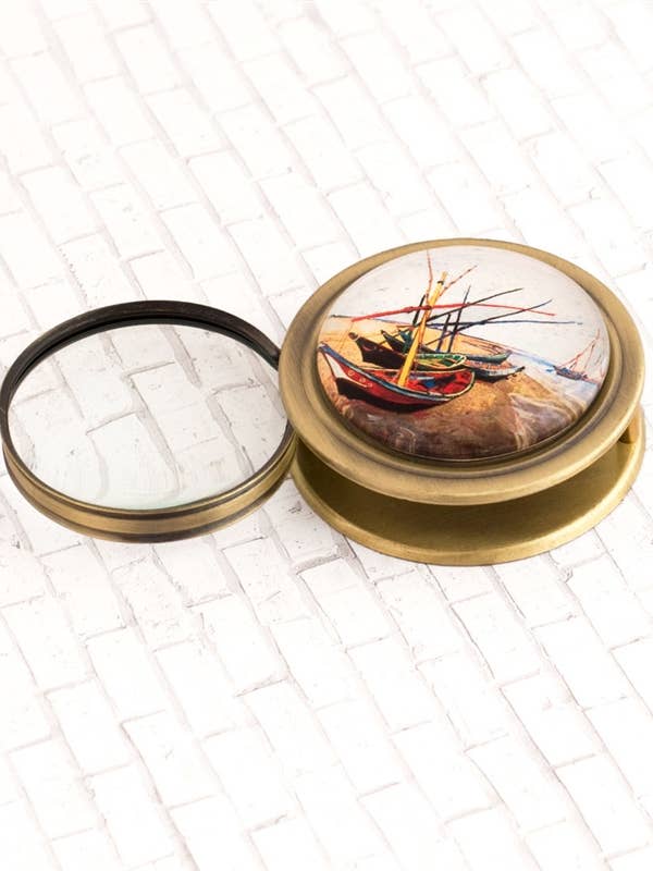 Bateaux de pêche sur la plage Loupe pliante pour la vente par Value Arts