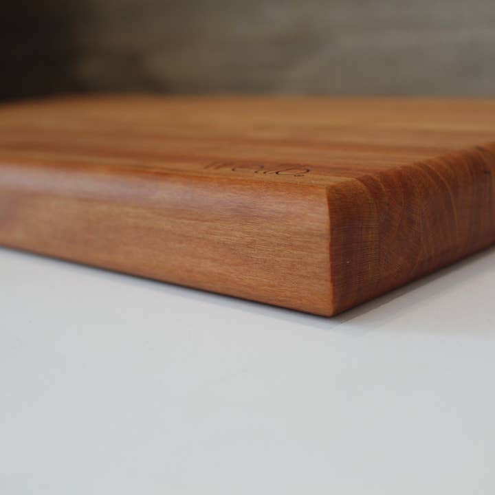WELLB® Grande Wood Cutting Board, Edge grain, walnut, maple, cherry for wholesale by WELLB®️