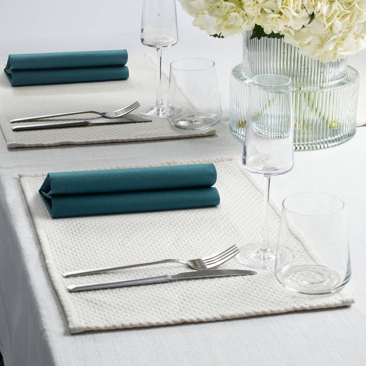 ESKAY Products - Wholesale Disposable Napkin - Premium Airlaid Linen-Like Dinner Napkins36