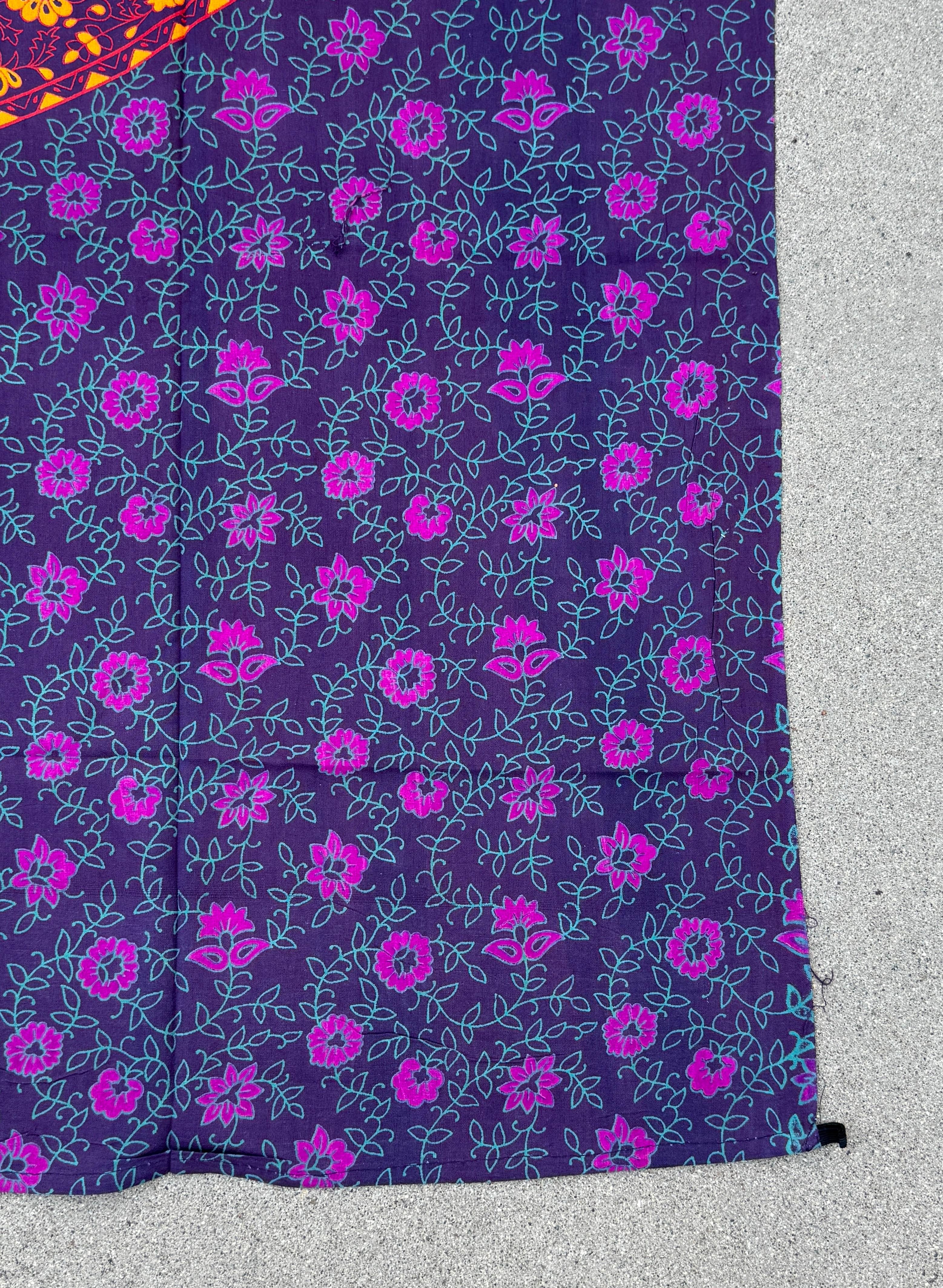 Lungta Imports - Wholesale Tapestry/Textile - Floral Mandala Tapestry Wall Decor Beach Throw 80X50 Inches16