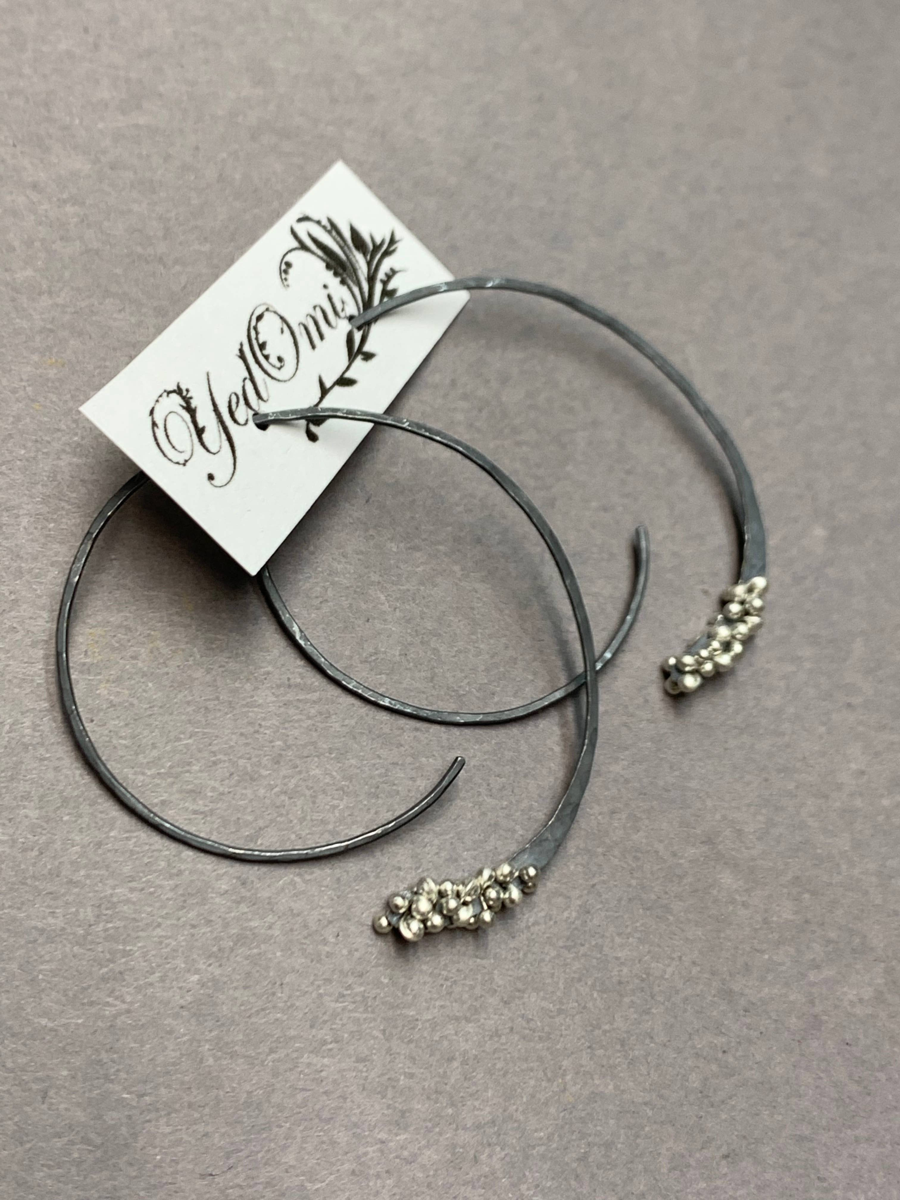 YedOmi Jewelry - Wholesale Hoop Earrings - Blooming Hoops- Small5