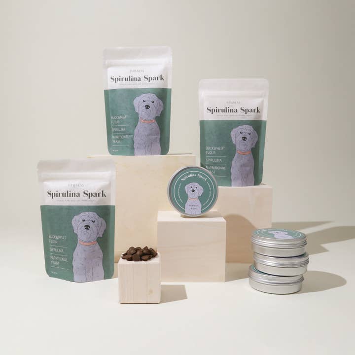 Friandises pour chiens Spirulina Spark - À base de plantes et cuites au four pour la vente par Pawness