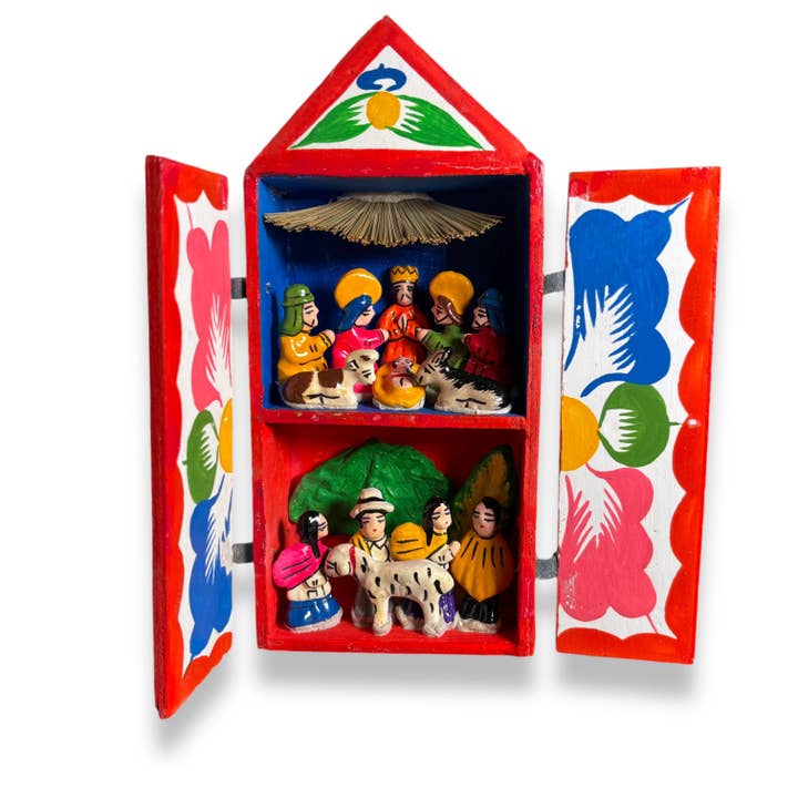 Zoe Artcrafts - Wholesale Decorative Figurine - Nativity Retablos Peruvian Decor, Folk Art, christmas indoor
