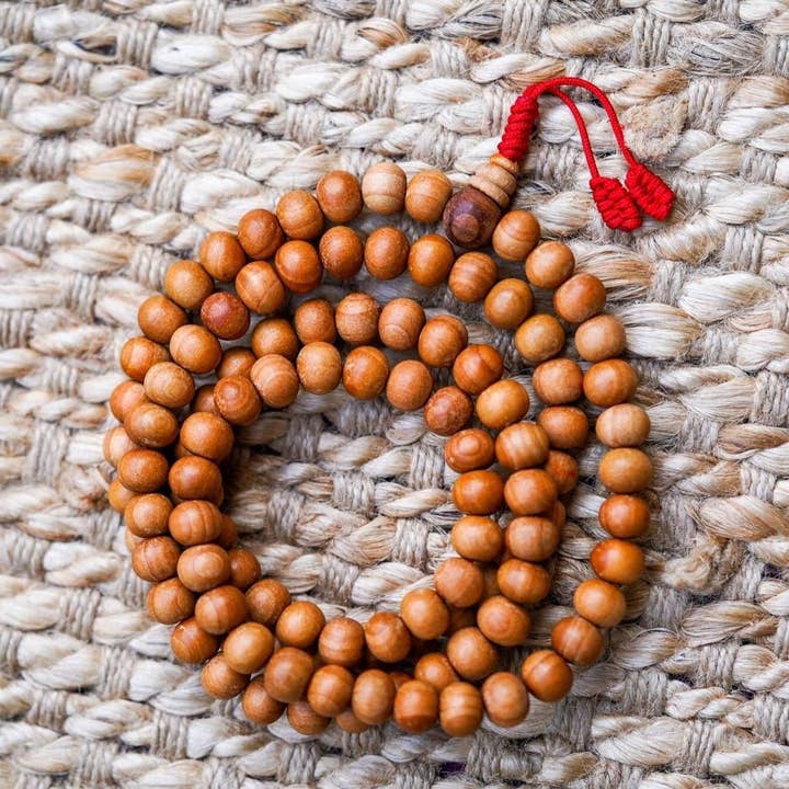 Himalayas Shop - Wholesale Prayer beads necklace - 108 Beads Sandalwood Mala1