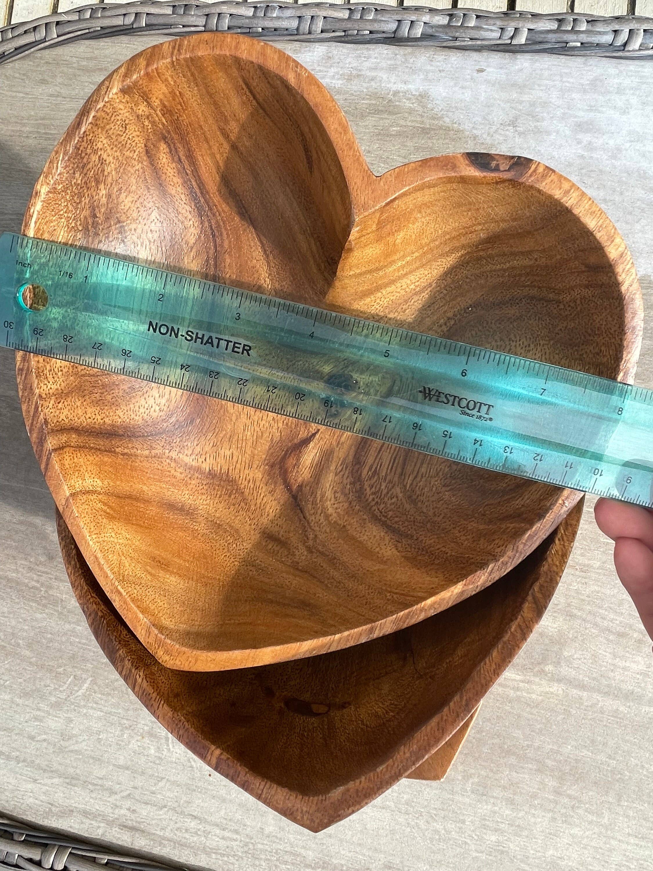 Woodware&Co – wholesale Candle holder – WHOLESALE Large Wooden Heart Bowls3