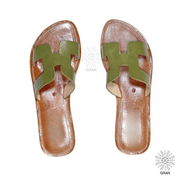 Gran Wholesale - Wholesale Sandals - Women's - White Leather Sandals, Comfortable Summer Slides, Footwear.6