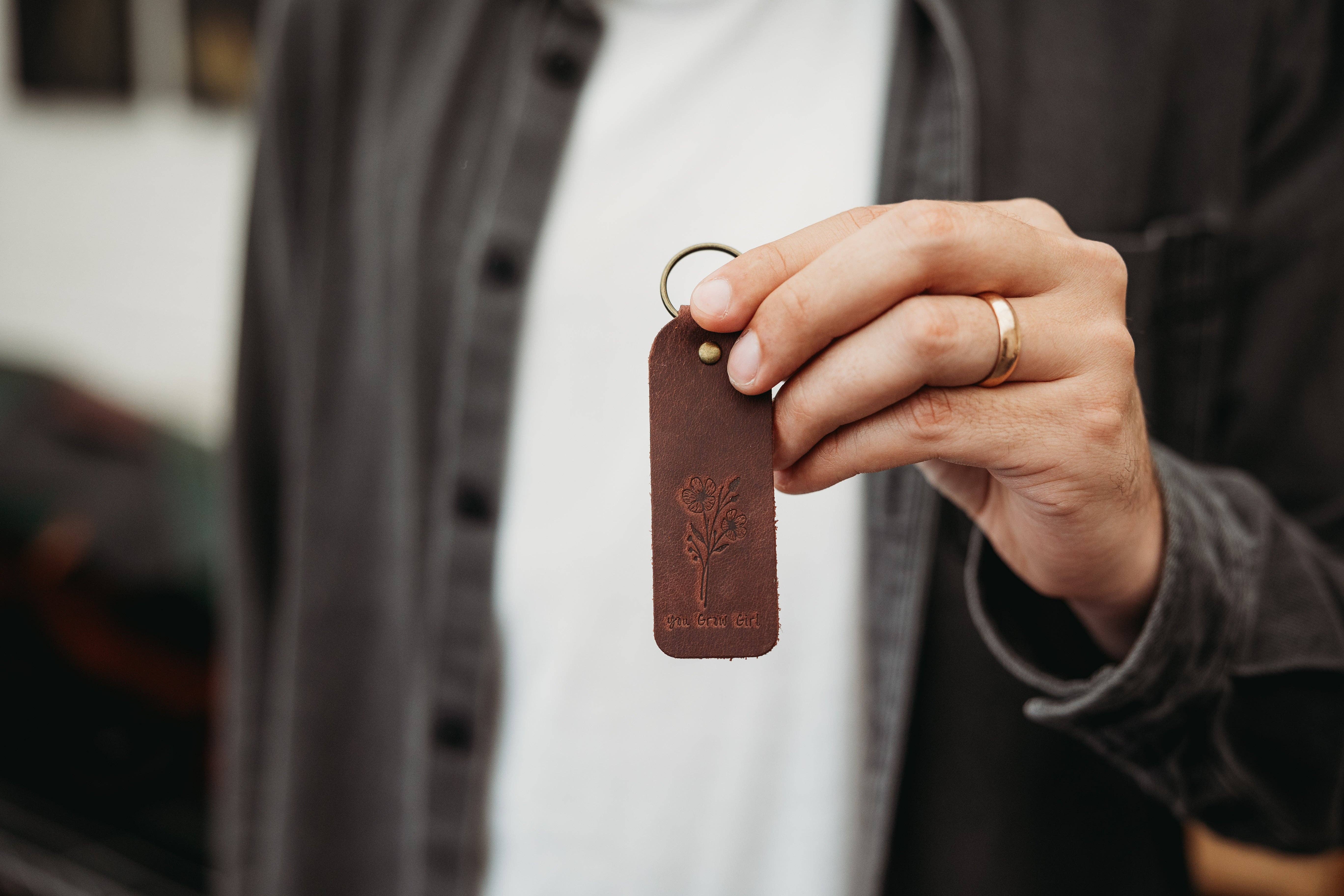 Lucas Ruth - Wholesale Keychain - Unisex - Floral Encouraging Leather Keyrings6