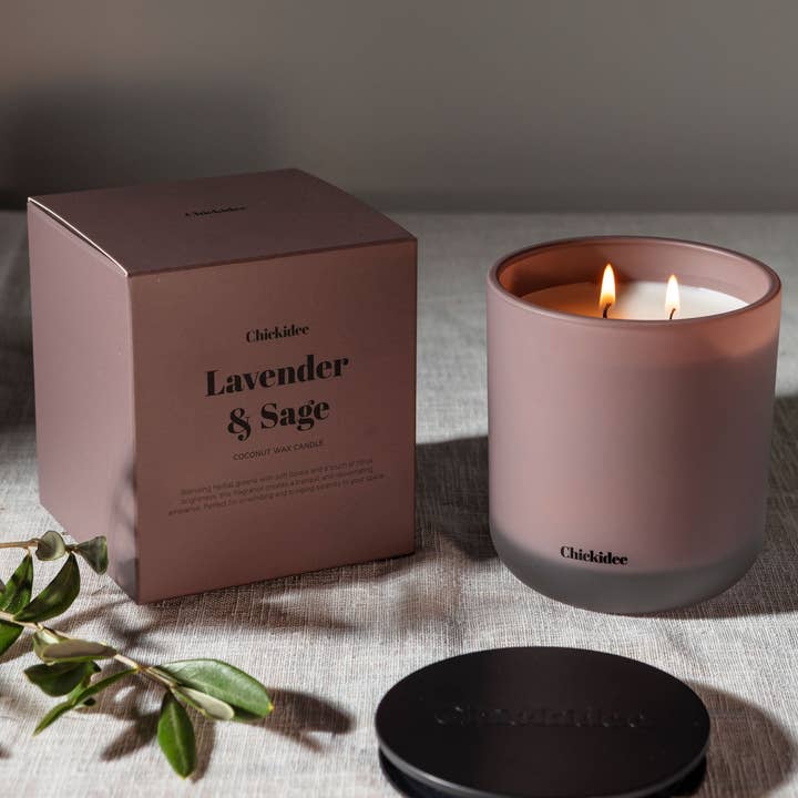 Bougie de Base Lavande & Sauge pour la vente par Chickidee