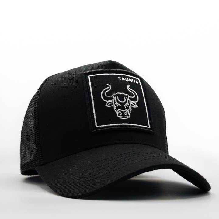 Gorra de camionero THE TAURUS Zodiac para venta al por mayor de Aura Lifestyle