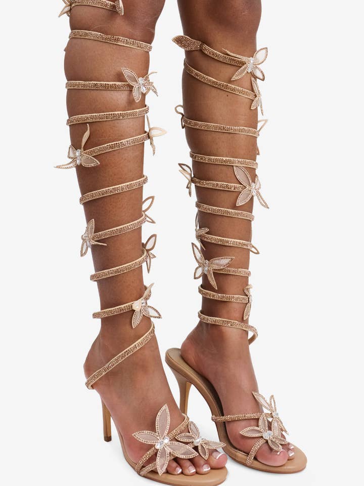 Lemonade Shoes – Großhandel High Heels – Damen – DRAMATISCHE FANTASIE - Stiletto-Absatz mit Schmetterlingen1