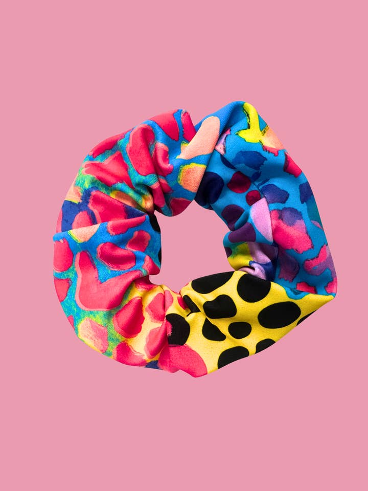 Scrunchies riciclato per la vendita all'ingrosso da parte di Mama Movement