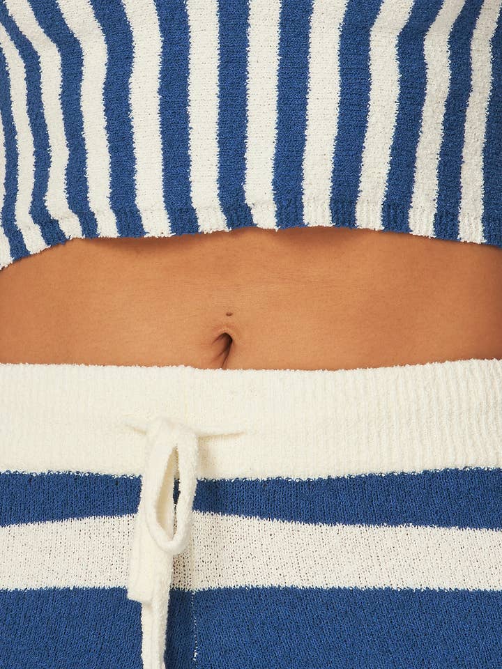 Hot & Delicious - Vente Ensemble haut et pantalon (PAS d'intérieur) - Femme - Haut court en tricot rayé Korina et pantalon à jambes larges (HGC10502)8