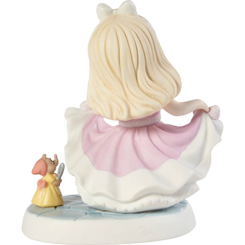 Precious Moments - Wholesale Decorative Figurine - Disney Cinderella Never Stop Dreaming Figurine3