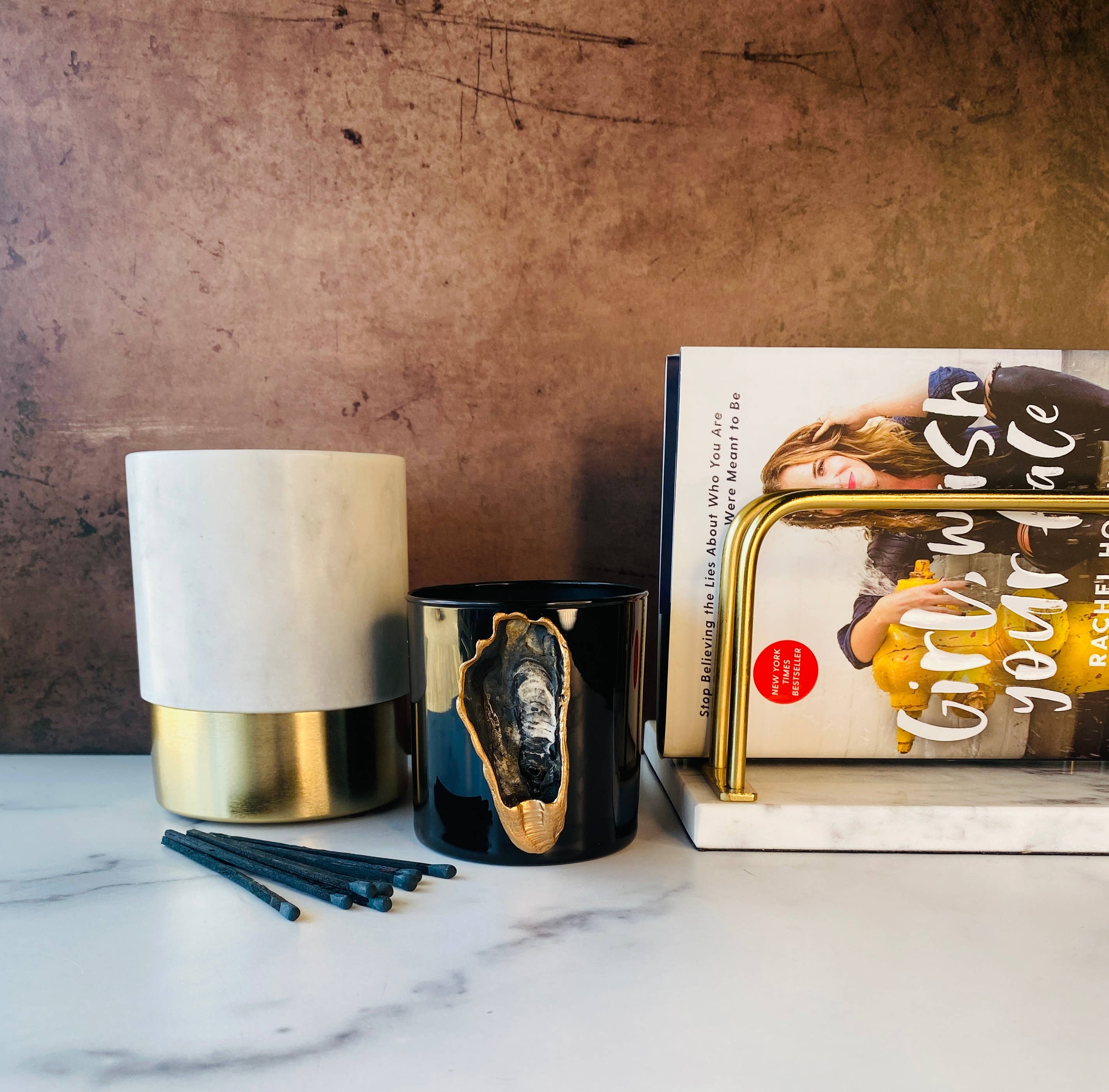 Rambling Caravan - Wholesale Jar/Filled Candle - Oyster Shell Candle - Black on Black1