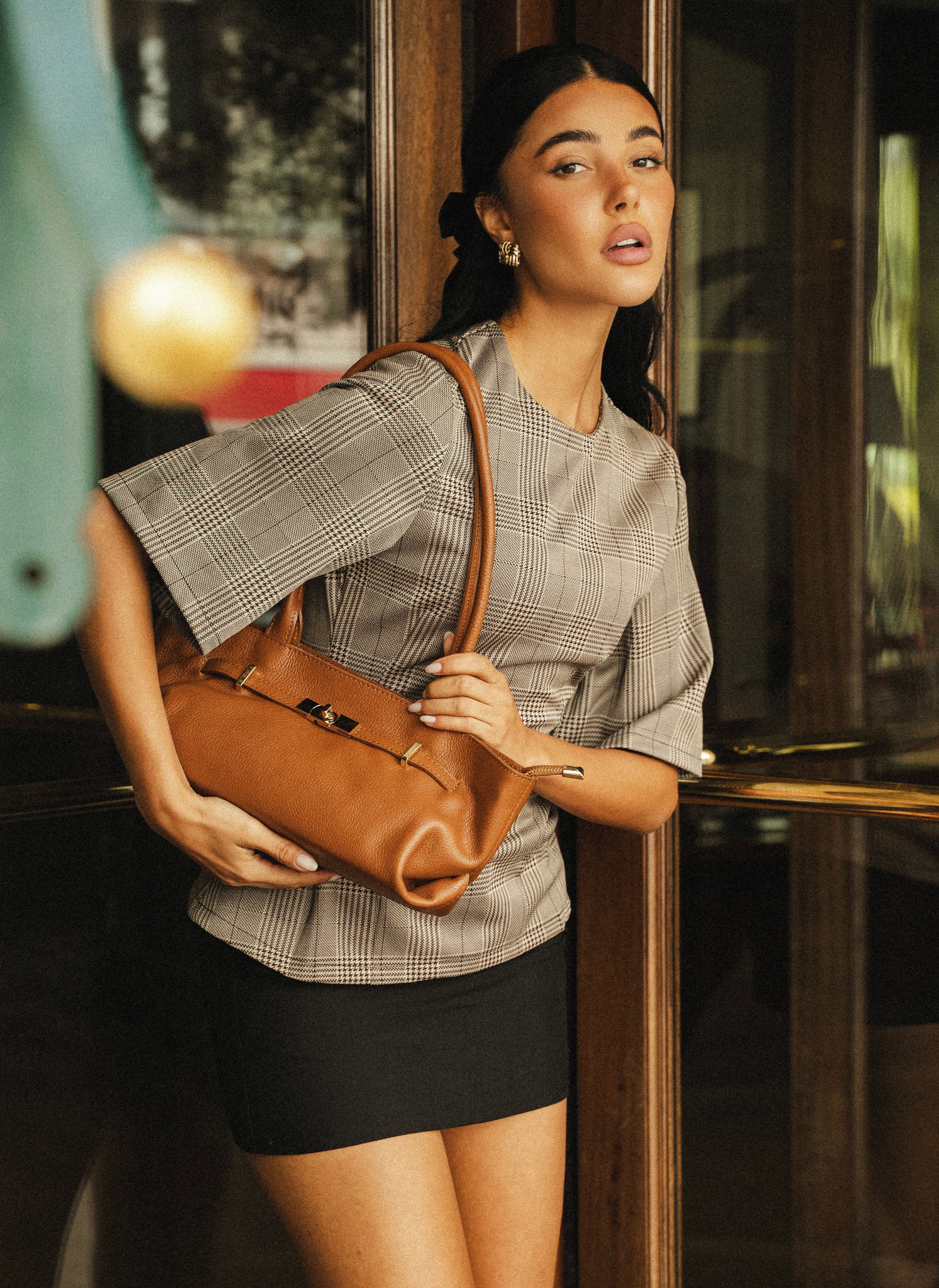 Voemièn - Wholesale Shoulder Bag - Women's - Lola Bag in Tan Togo Leather7