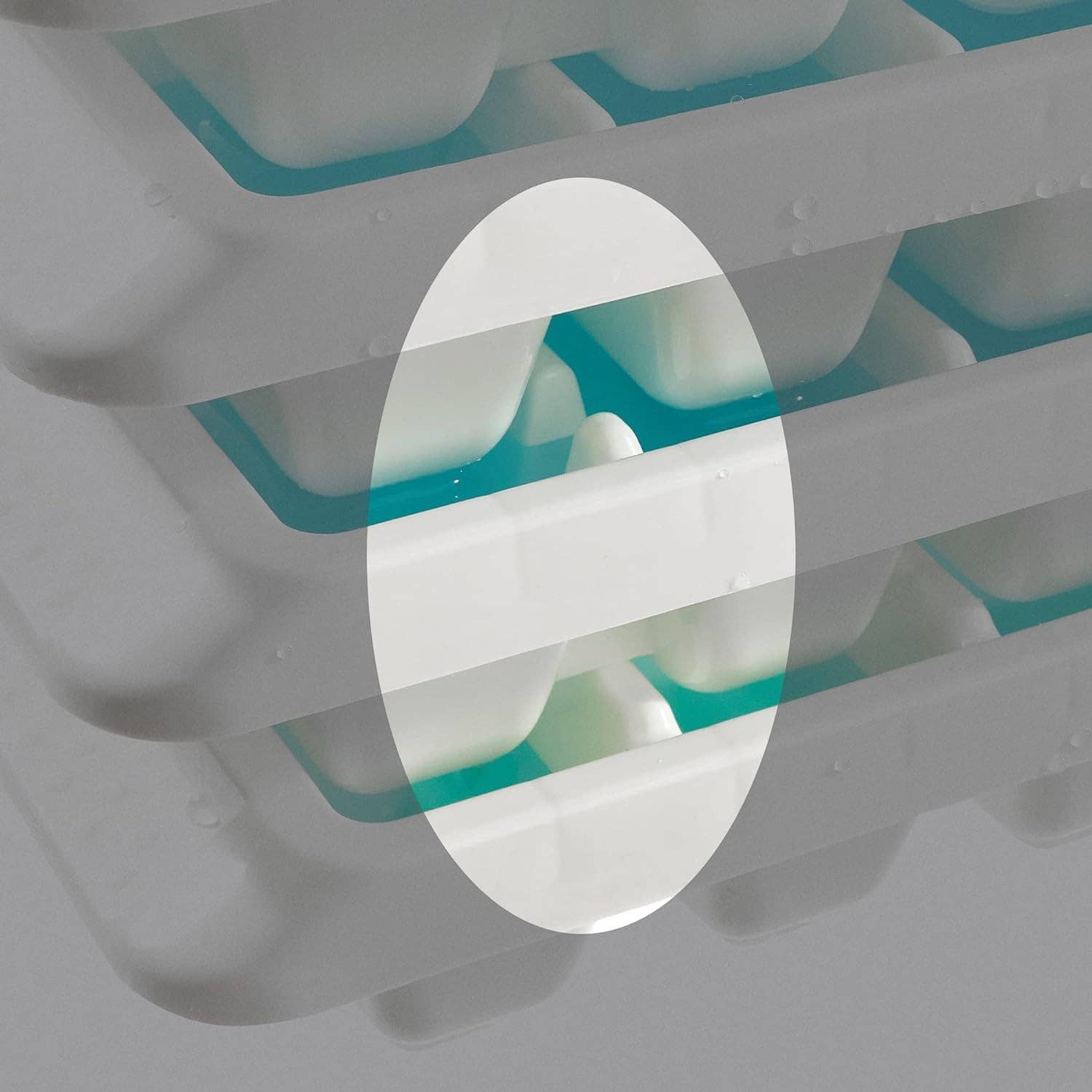 Green Sky - Wholesale Ice Tray/Mold - Stackable Ice Cube Tray (4 pack, white)3