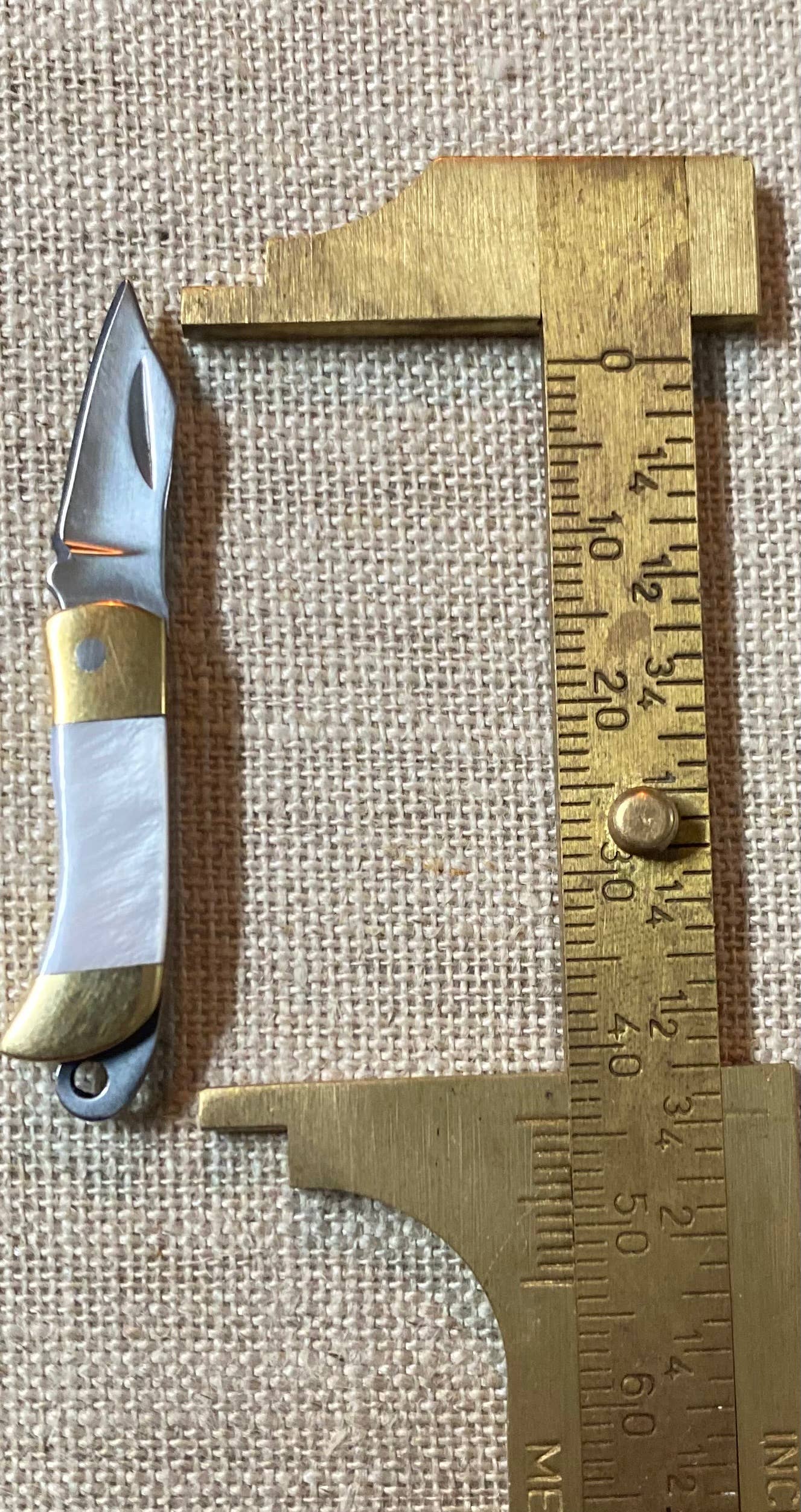 The Merchant Studio – Großhandel Taschenmesser/Halter – MINI Muschelmesser aus Messing7