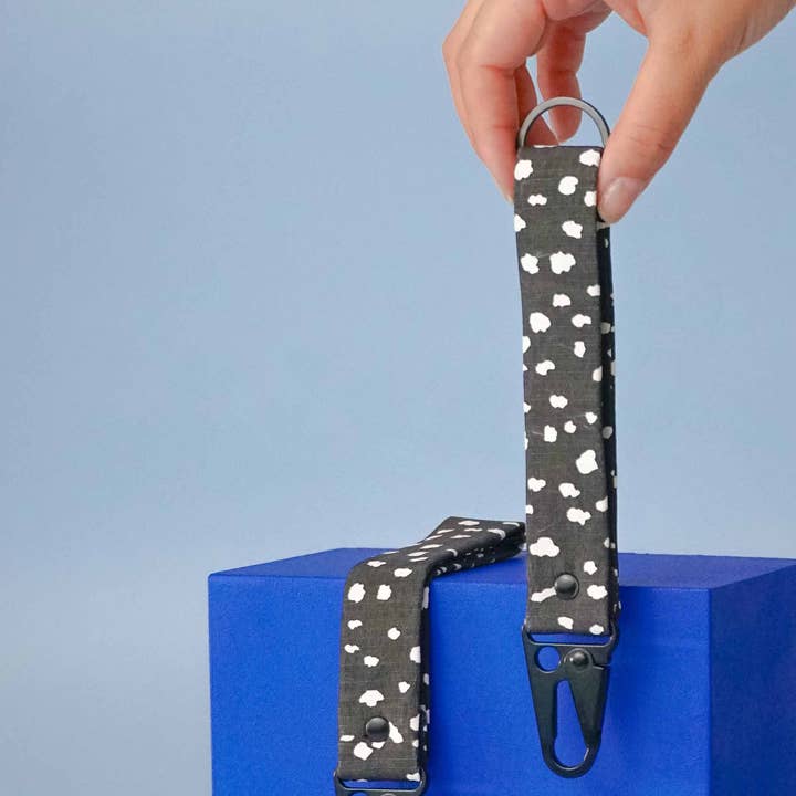 Notabag - Wholesale Keychain - Unisex - Keychain Black Sprinkle - Pattern Upcycled3