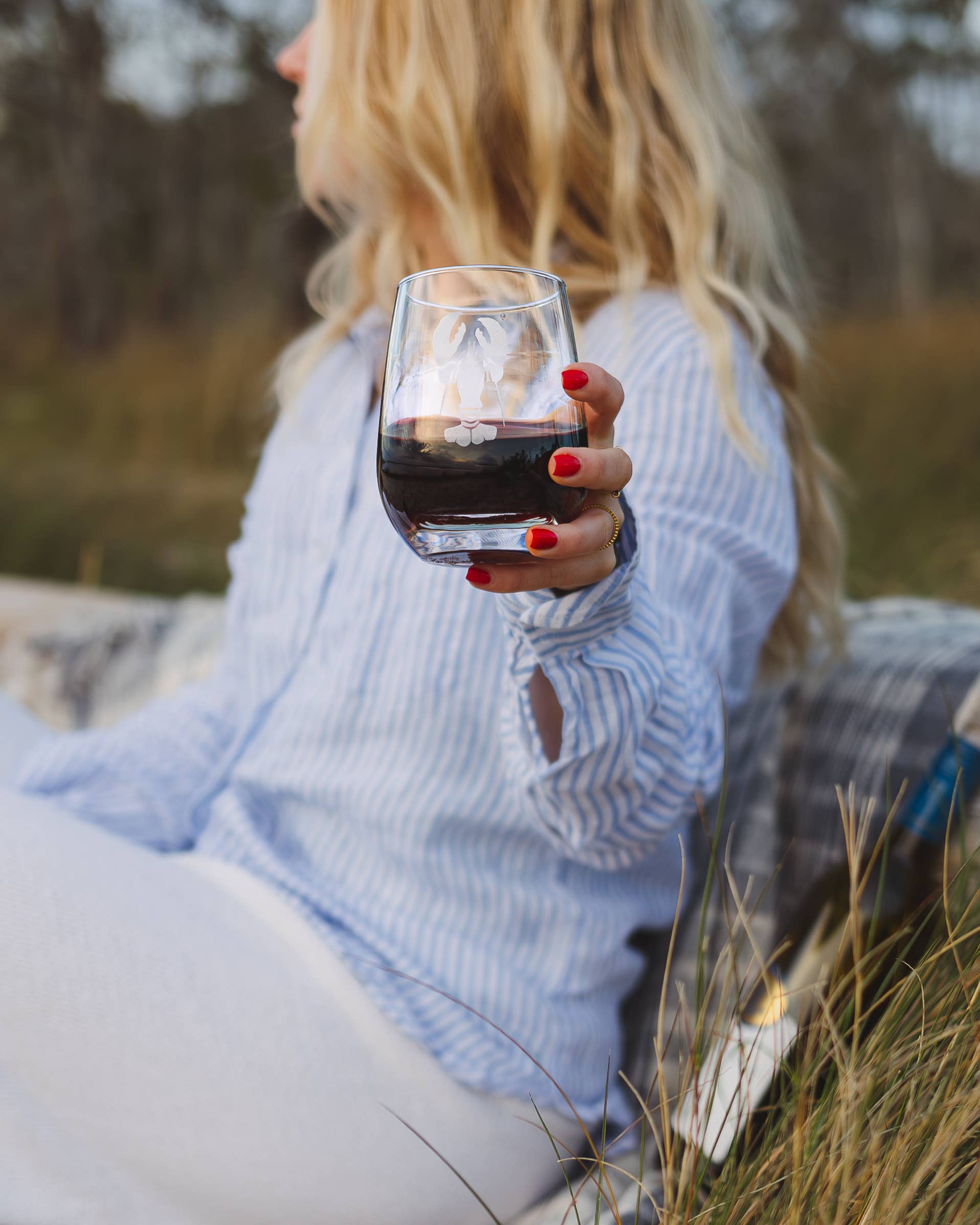 Reclaimed Maine Co. - Wholesale Wine Glass - Maine Inspired Etched Stemless Wine Glasses | Maine Gifts2