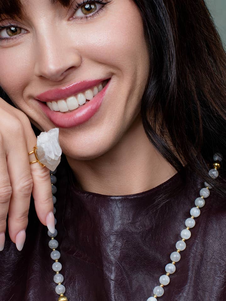 Bague en cristal de quartz naturel | Ajustable en argent ou en or pour la vente par PHOEBE´S