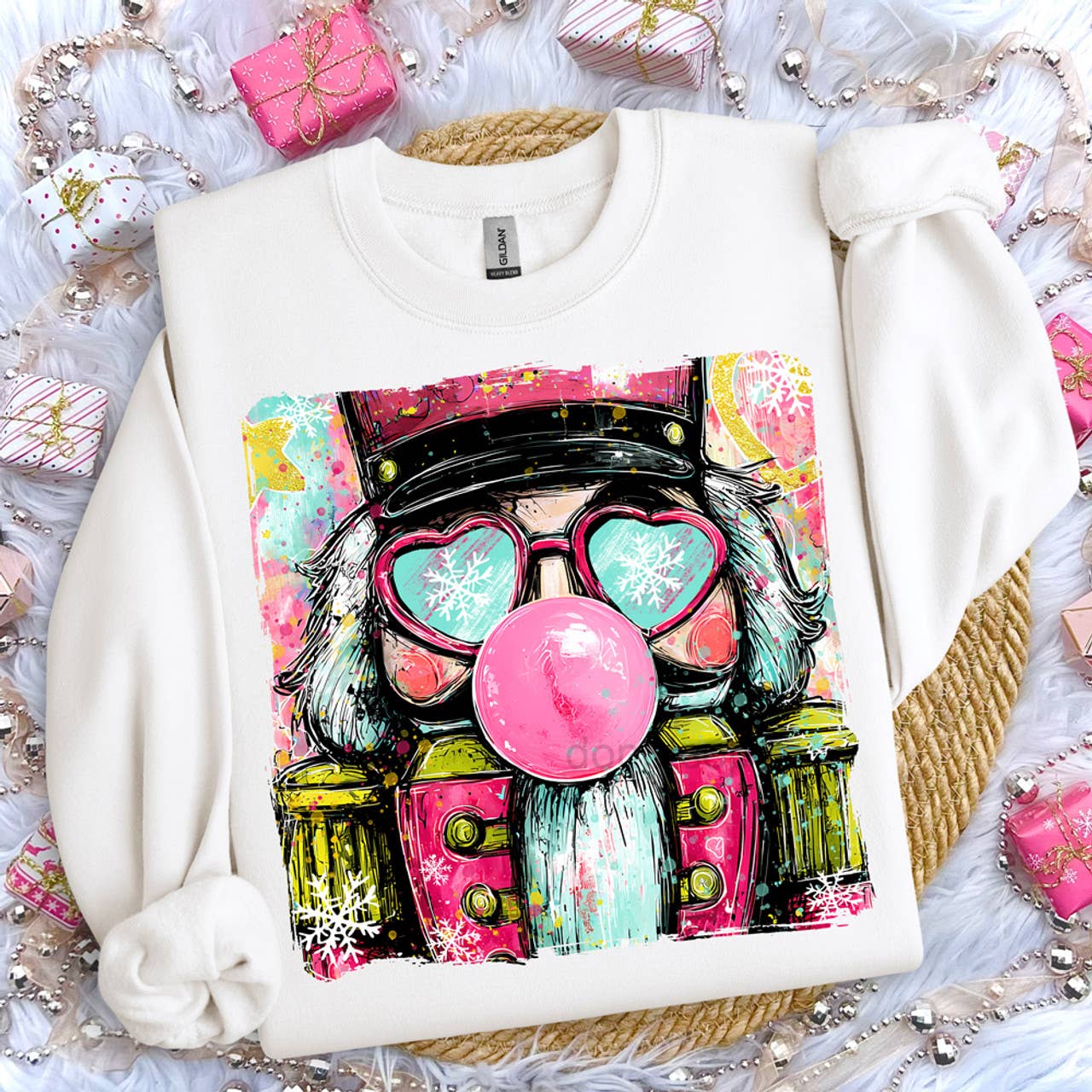 Trendy Tee Co. - Vendita all'ingrosso Felpa stampata - Donna - Felpa Preppy Nutcracker Bubblegum0