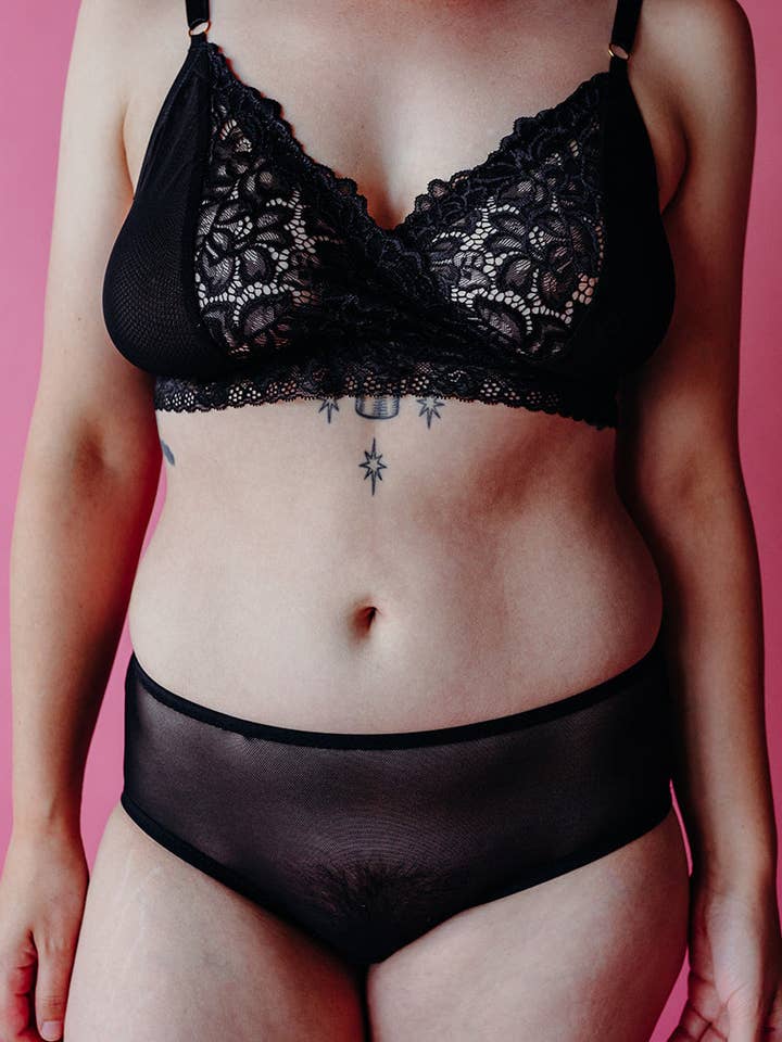 Bralette Black Wrap para venta al por mayor de Hanne Vandersteen Lingerie