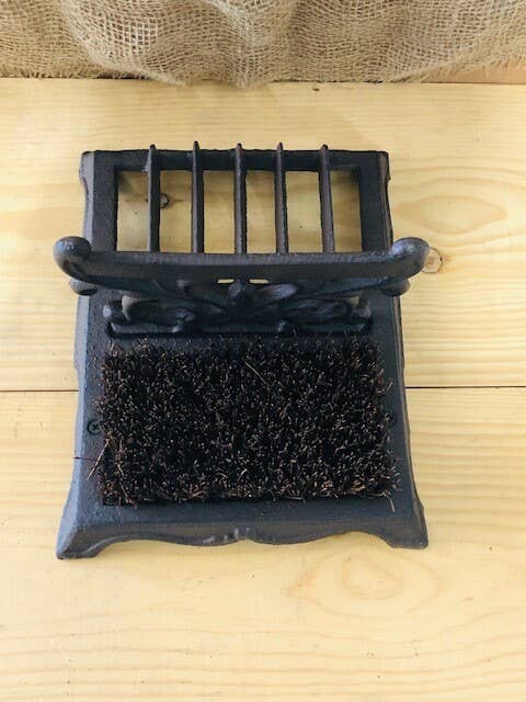 Midwest Craft House - Wholesale Shoe Horn - Unisex - RUSTIC CAST IRON BOOT / SHOE SCRAPER2