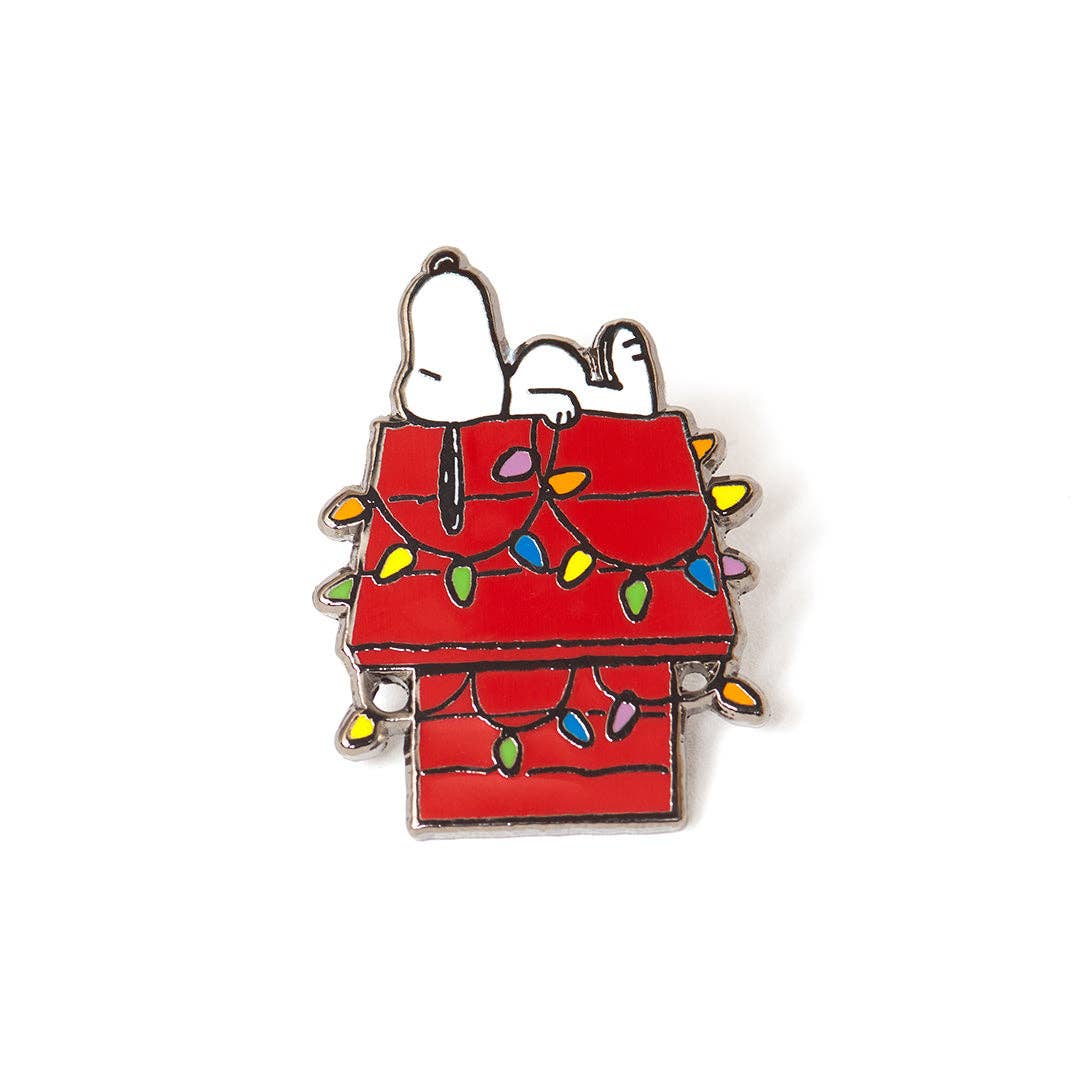 PINTRILL - Wholesale Lapel Pin/Button - Snoopy Holiday House Pin